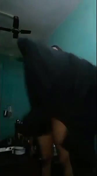 Desi Bhabhi Nude Showing
