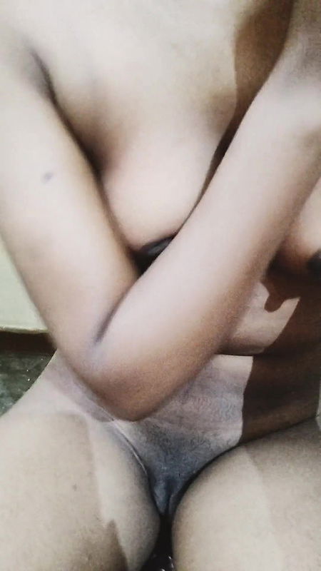 A desi girl’s brother secretly made a video of her and made her viral.