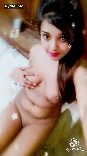 Desi cute girl nude selfe