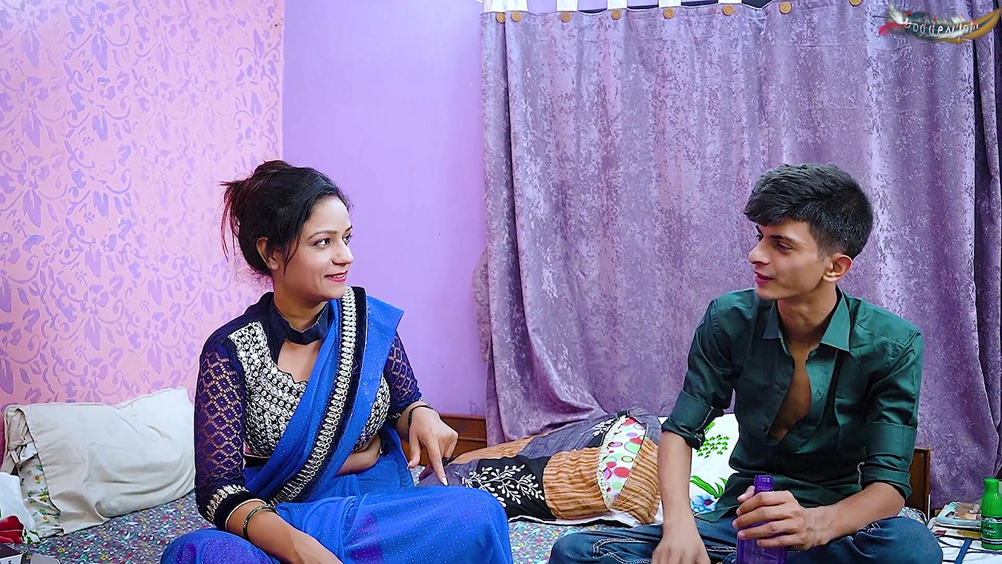 Desi Vargin Girl Hardcore Fuck with Dildo Delivery Boy When She Was Alone Full Movie