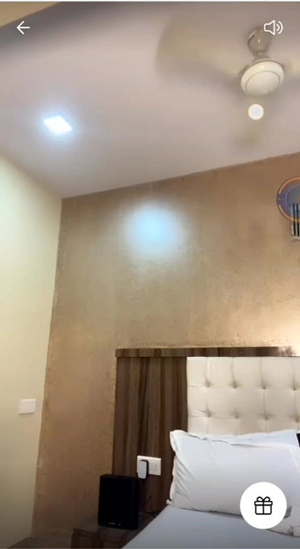 Chloiedecker  Evequinn 19 Tango private show ass oiling nude dancing with face