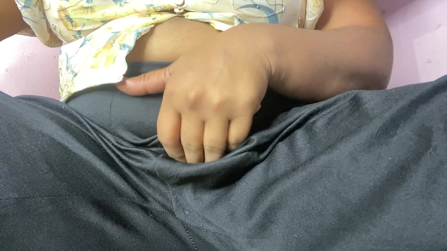 Horny Booby Girl Moaning Hard Fingering Pussy
