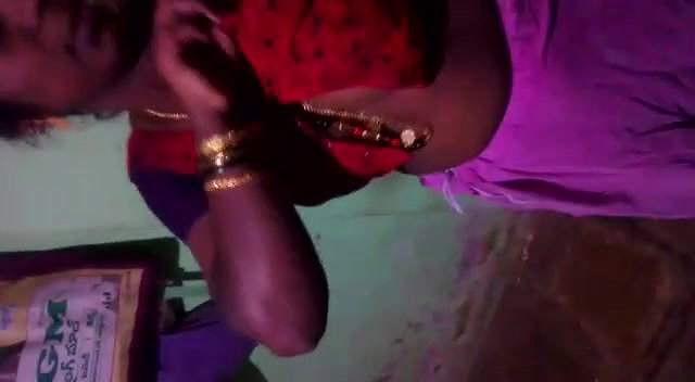 Desi Bhabhi Wearing Cloths