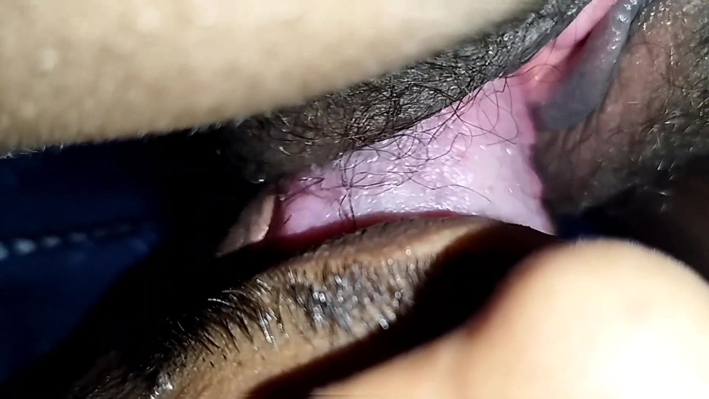 Desi Bhabi Eating Pussy And Fuck Real Close Up Enjoying.