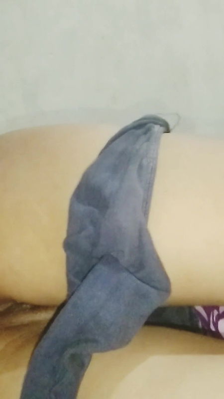 Desi Bhabi Has Hot Sex In Room.