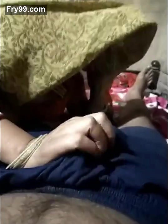 Sexy Rajasthani wife suck her devar dick