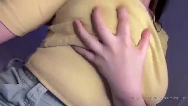 Jazmine Singing Onlyfans video collection – 182