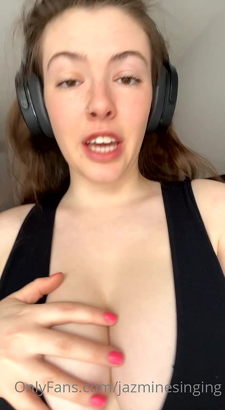 Jazmine Singing Onlyfans video collection – 210