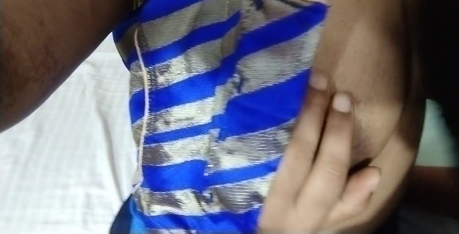 Desi sexy aunty girl excitement fun romance with here x boyfriend.