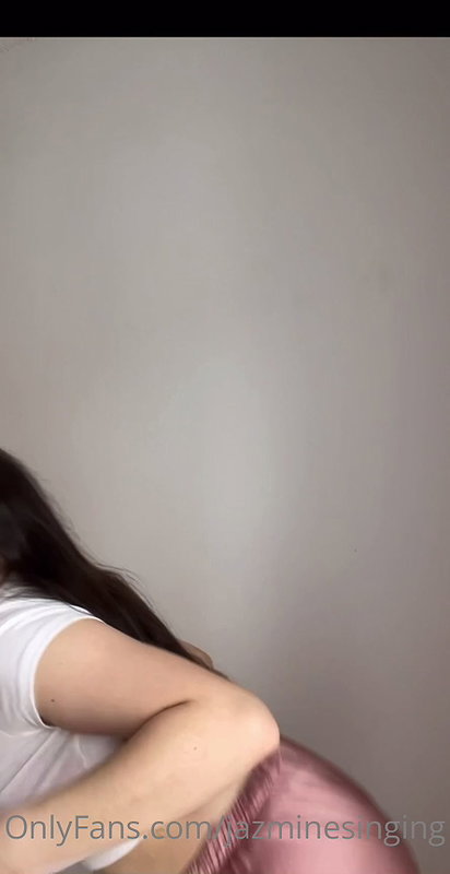 Jazmine Singing Onlyfans video collection – 247
