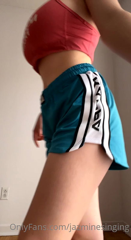 Jazmine Singing Onlyfans video collection – 268