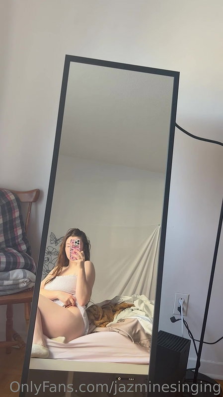 Jazmine Singing Onlyfans video collection – 291