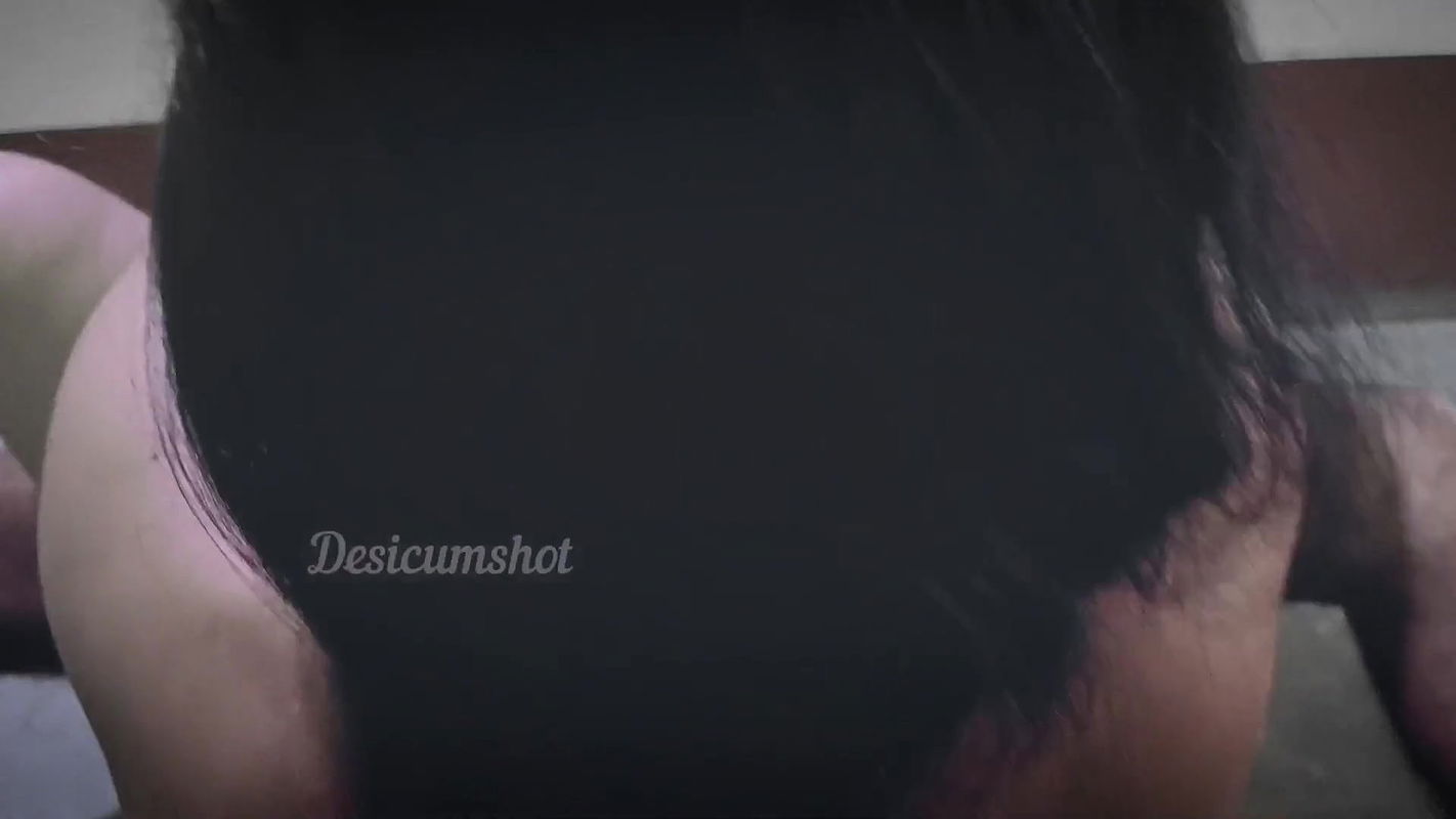 Dever bhabhi ki hardsex chudayi when they were alone at home.