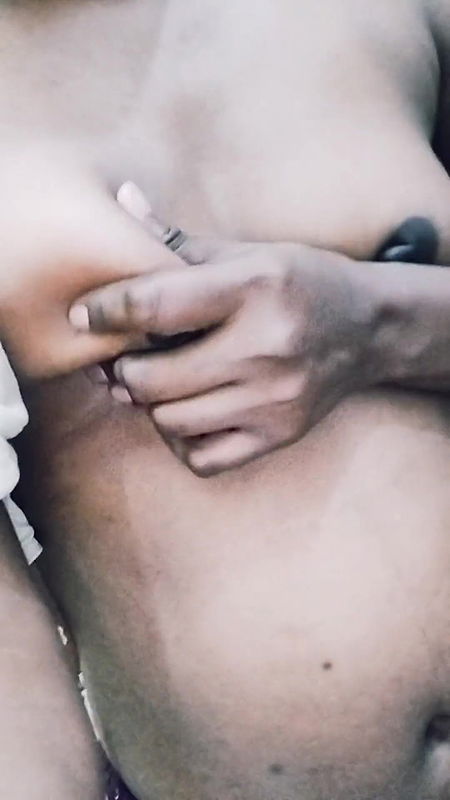 Hiding in her house, she showed her boobs to her boyfriend in a video call prt2.