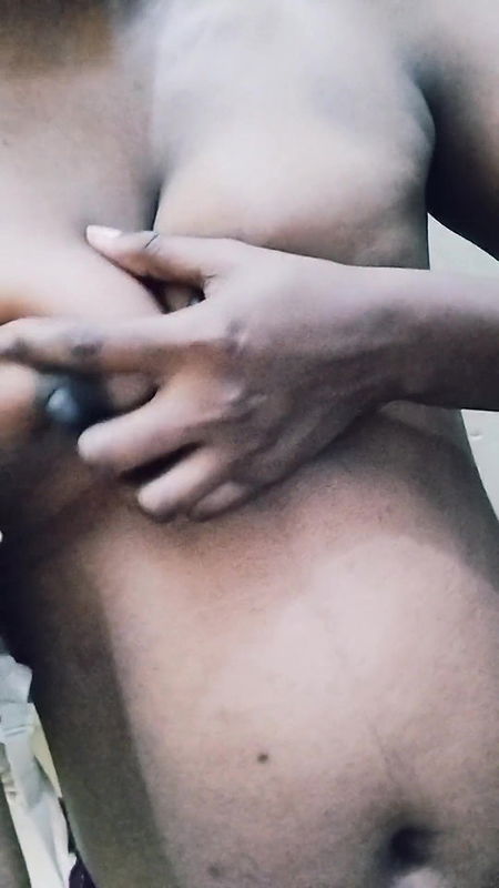 Hiding in her house, she showed her boobs to her boyfriend in a video call prt2.