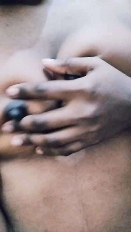 Hiding in her house, she showed her boobs to her boyfriend in a video call prt2.