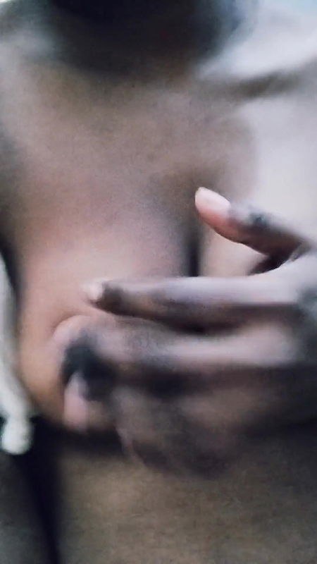 Hiding in her house, she showed her boobs to her boyfriend in a video call prt2.