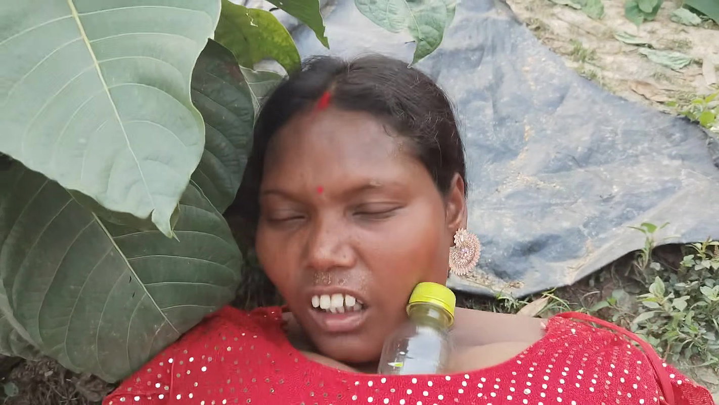 My Indian wife outdoor fucking sex