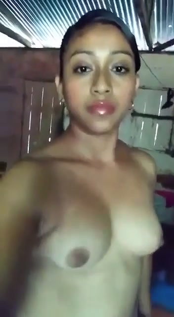 Desi Village Girl Showing Hairy pussy