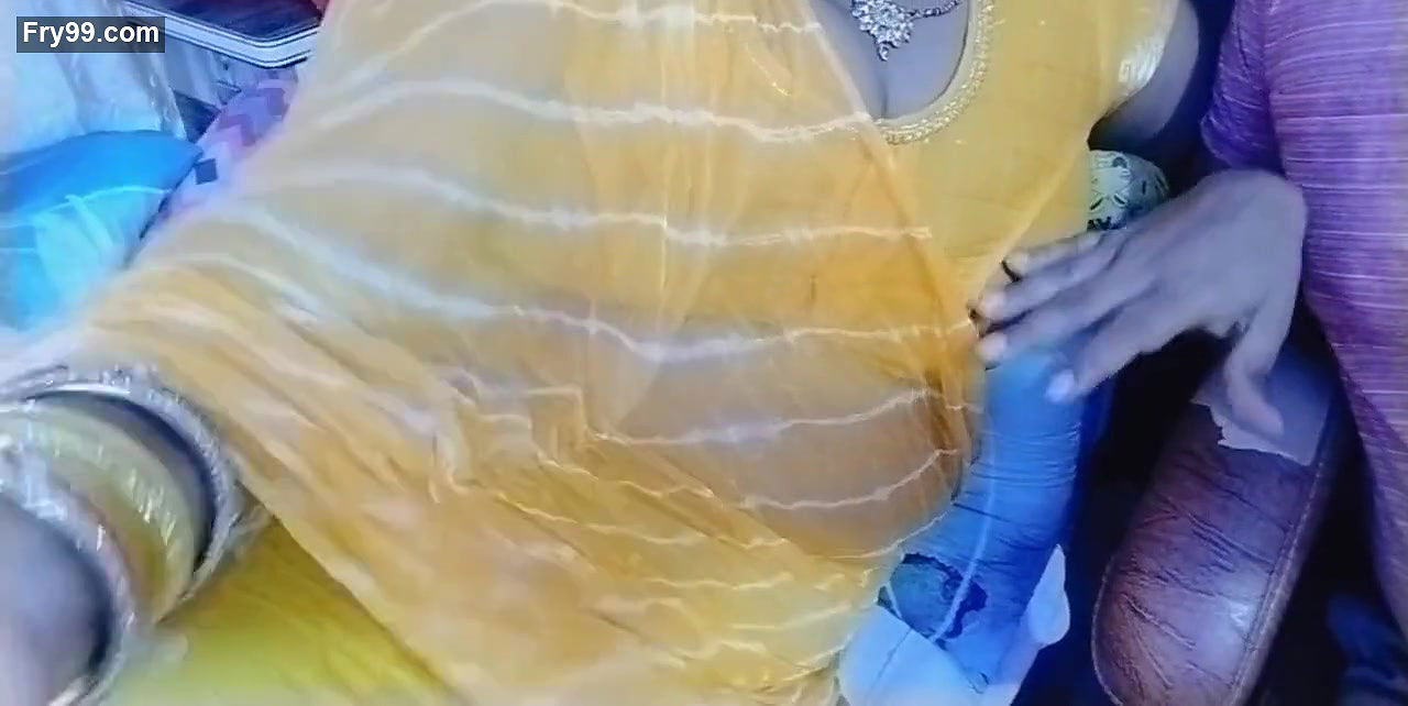 Hot sexy desi village aunty HotGirl21 sexy romance with here boyfriend hotdesixx.