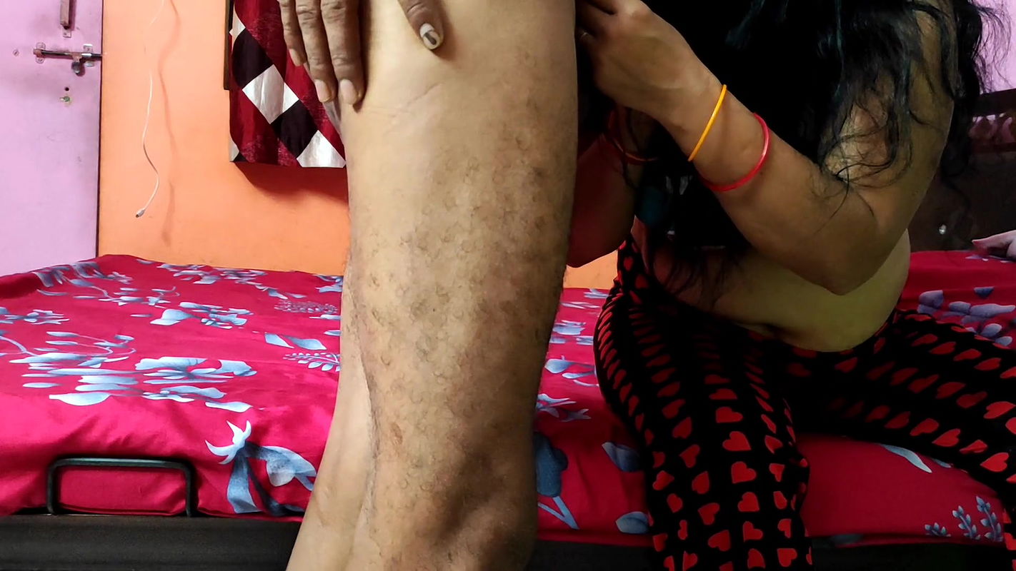 Indian aunty ko choda bhatija ne.