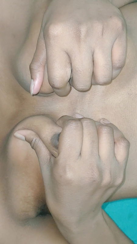 Indian bhabhi is cheating on her husband and fucked with her boyfriend in oyo hotel room with Hindi Audio Part 26.