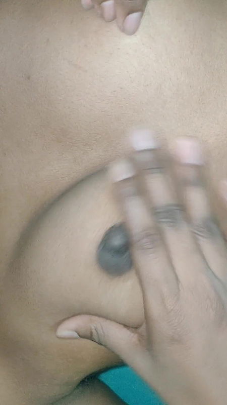 Indian bhabhi is cheating on her husband and fucked with her boyfriend in oyo hotel room with Hindi Audio Part 27.