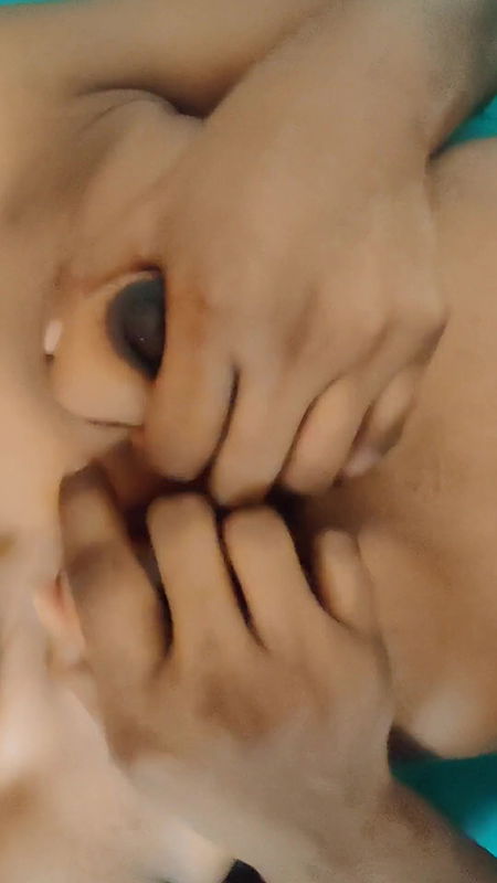 Indian bhabhi is cheating on her husband and fucking with her boyfriend in oyo hotel room with Hindi Audio Part 37.