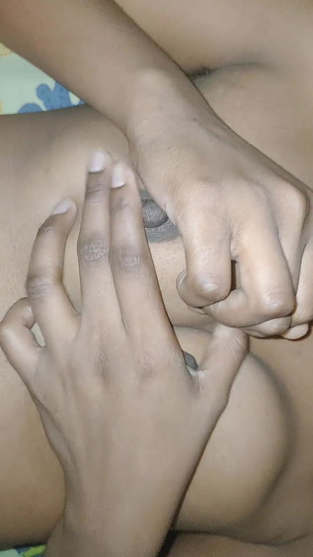 Indian bhabhi is cheating on her husband and fucking with her boyfriend in oyo hotel room with Hindi Audio Part 8.