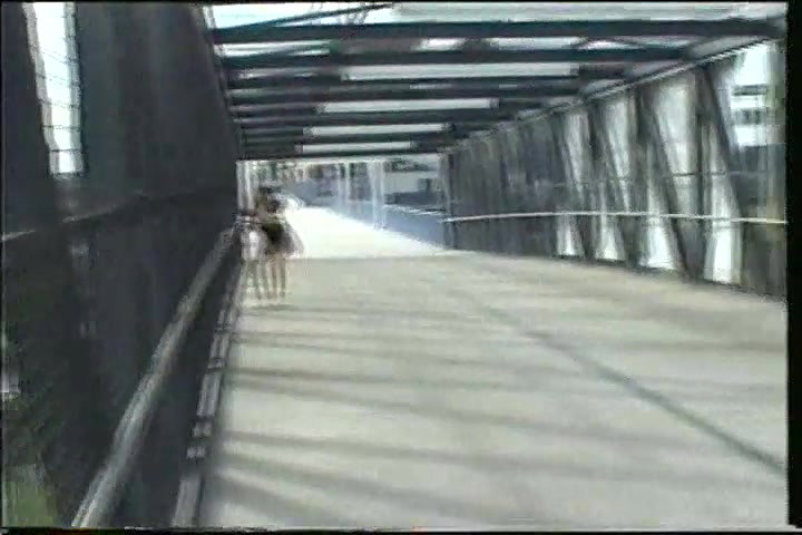 Milf pissed in jeans in a public garden outdoors. Mature pussy urinates. Amateur fetish_c37aef93