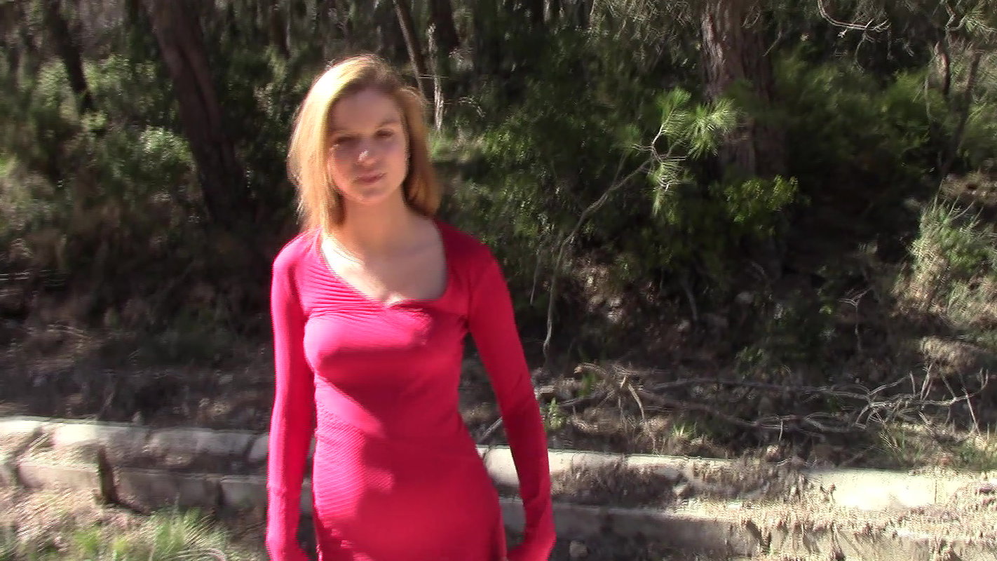 MCGOKU305 HAVING HARDCORE IN A PUBLIC PARK_d3a3fa32