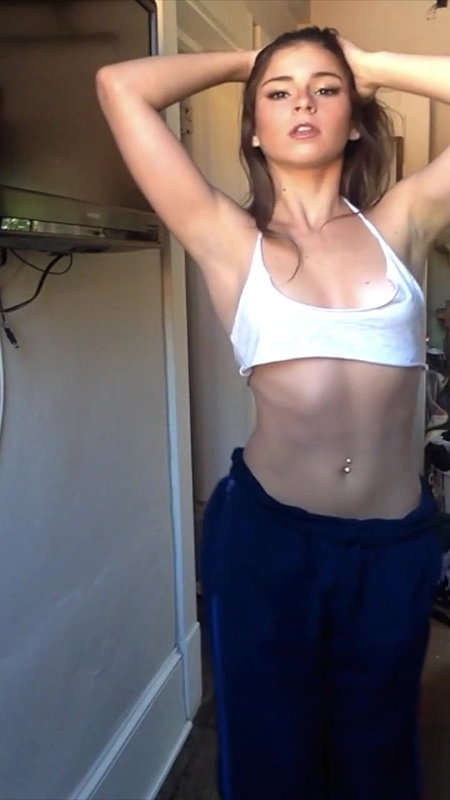 Hot ukulele girl Summer lick her nice boobs in public_a03e1c1a