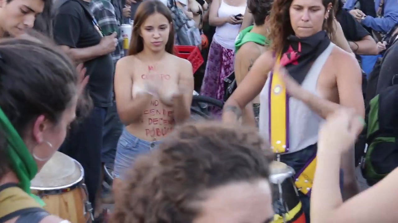 Getting a chick from public and fuck her for money 27_19740205