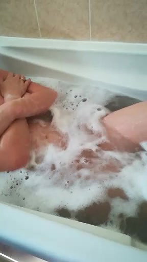 Why do straight men swallow their own sperm gay Public gay sex_d6419eb3