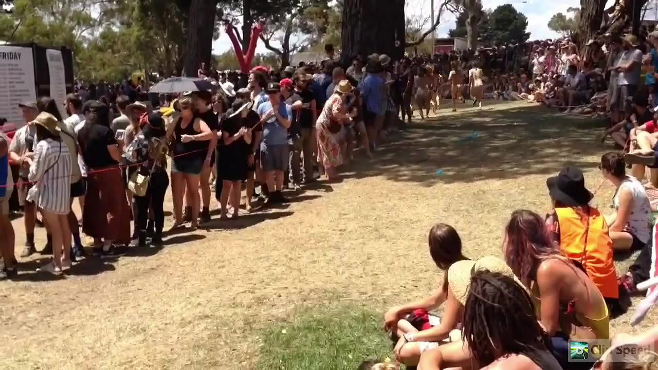 Straight In The Ass – French Student Looking for a Job Gets Public Anal_44f2d120