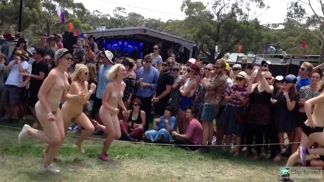 Straight In The Ass – French Student Looking for a Job Gets Public Anal_44f2d120