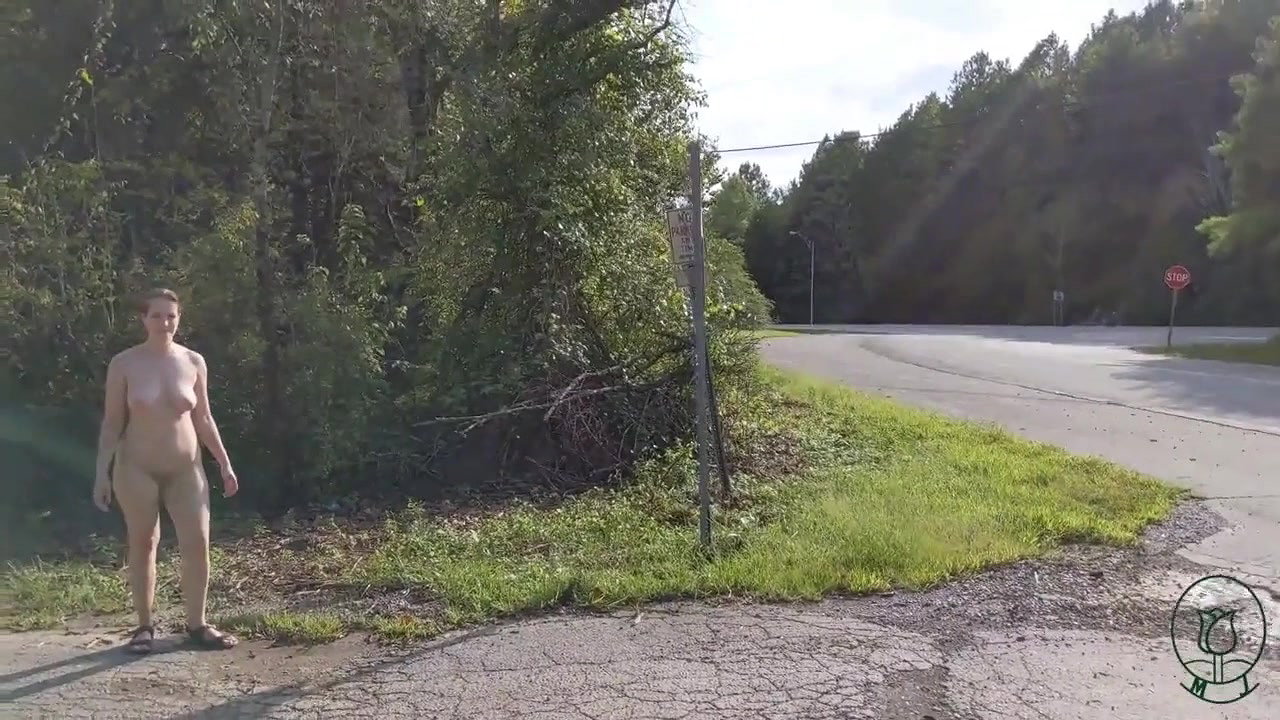 Quick cash in public Operation Pussy Run_3439d608