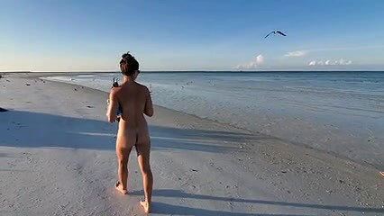 Outdoor threesome by the road We found a young slut running down the street in a public park and invited her over for a fuck. Would you have fucked he_0e27a2e7