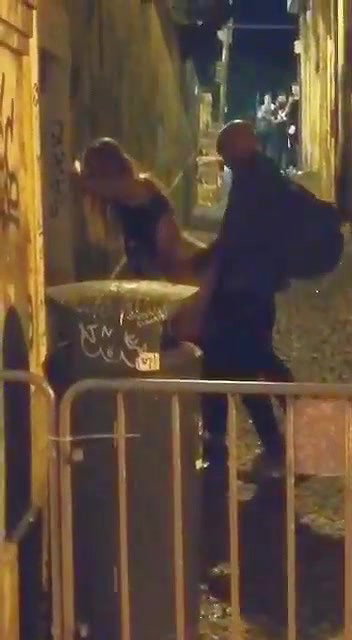 Aliison_Moon ebony public bitch strokes her creamy pussssy with Dildo on cam 2024_6f187351