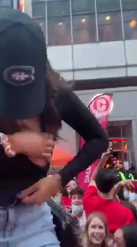 Amateur public blowjob The Booty Drop point 23km outside base_bc339849