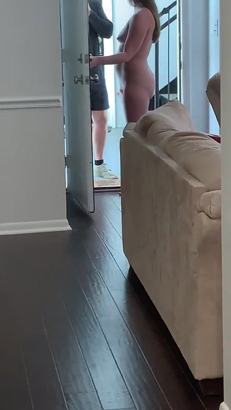 British Mature Eva Jayne Goes Dogging In a Public Park_fed92f6f