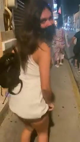 Brunette Twink Public Sex And Facial_d2637ab7