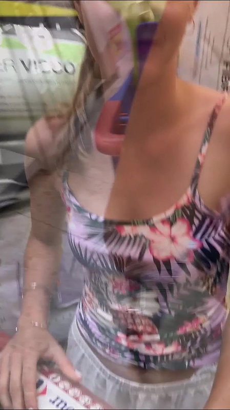 Busty redhead passenger sucks off and railed in public_8372b236