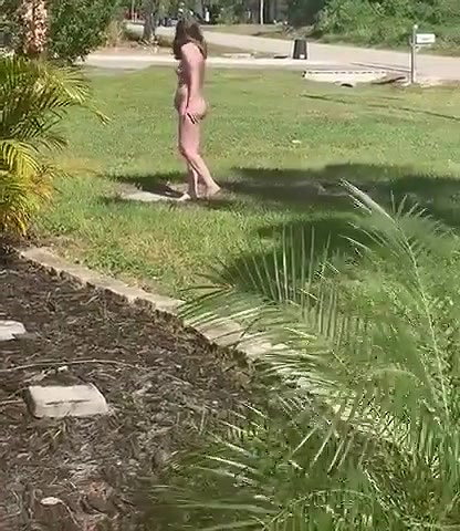 Cum on Hot Blonde After Outdoor Public Sex_adc4dd51