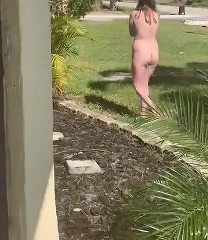 Cum on Hot Blonde After Outdoor Public Sex_adc4dd51