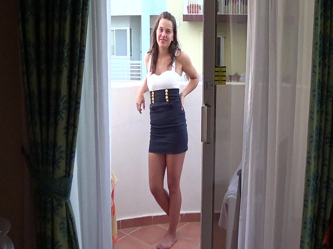 Cums Twice In My Mouth  Outside Risky Public Sex_eeb463b3
