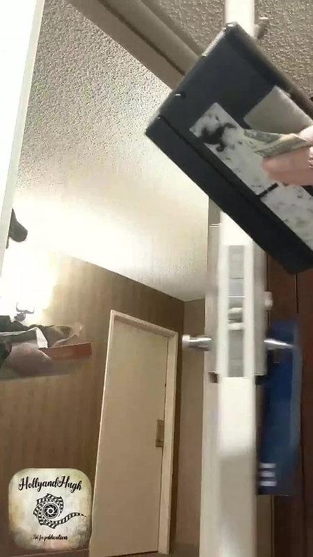 DoeGirls – Lullu Gun Petite German Slut Risky Public Sex With Horny Stranger_4fb8b740