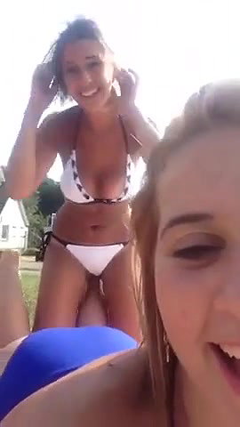 Filipina meet stranger at dinala sa public comfortroom_86dc0546