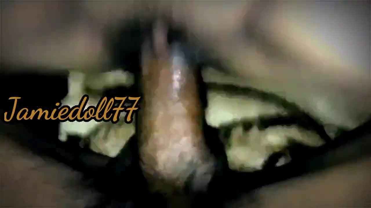 Jamie Ki Gili Chut Ko Ek Bade Lund Ki Pani Cahiye.