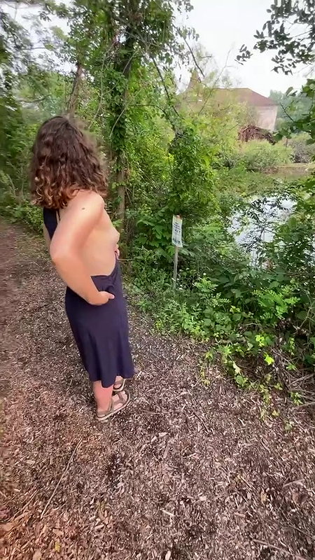 FuckedInTraffic – Amirah Adara Big Ass Hungarian Hardcore Public Fuck In The Car Backseat_31e256c6